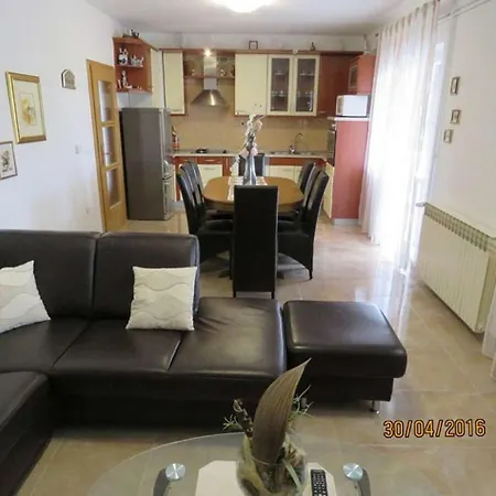 With Parking Space Biograd Na Moru, Biograd - 23415 Διαμέρισμα *