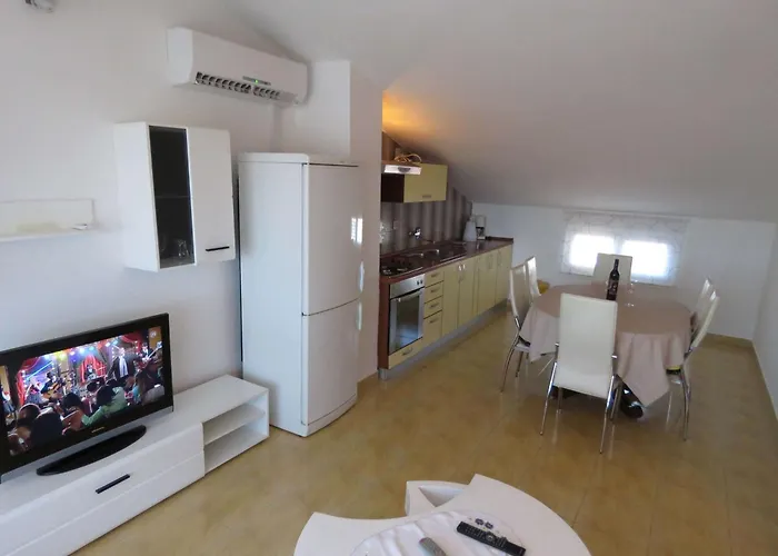 With Parking Space Biograd Na Moru, Biograd - 23415 Apartmán Biograd Na Moru